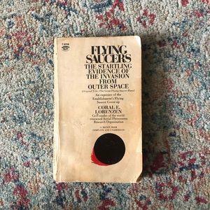 flying saucers coral e lorenzen book